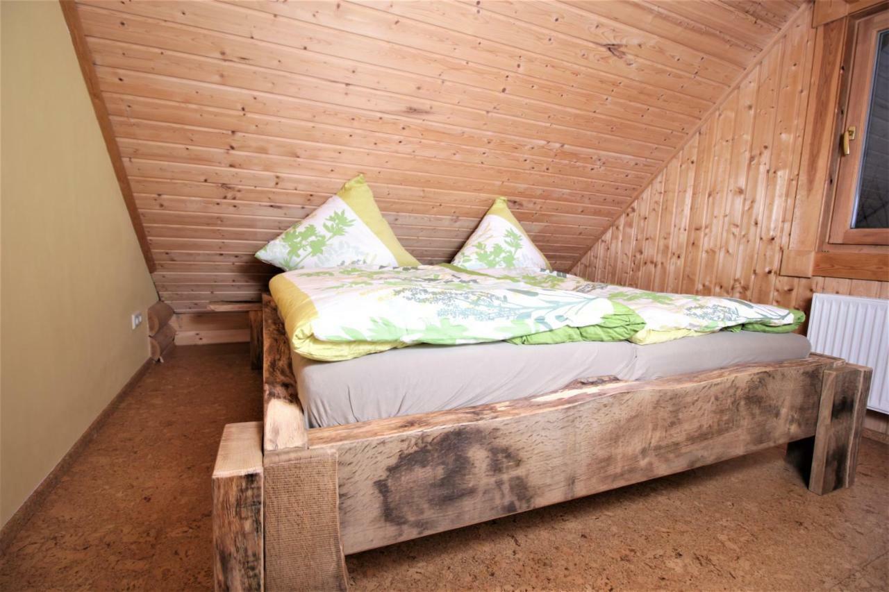 Oybiner Blockhaus Und Ferienwohnungen Hain  Exteriér fotografie