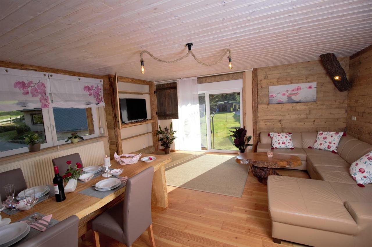 Oybiner Blockhaus Und Ferienwohnungen Hain  Exteriér fotografie